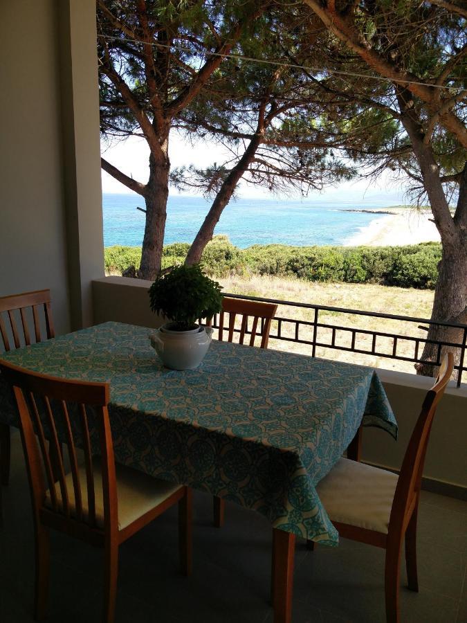 Tzanetos Seaside Kyparissia Exterior foto