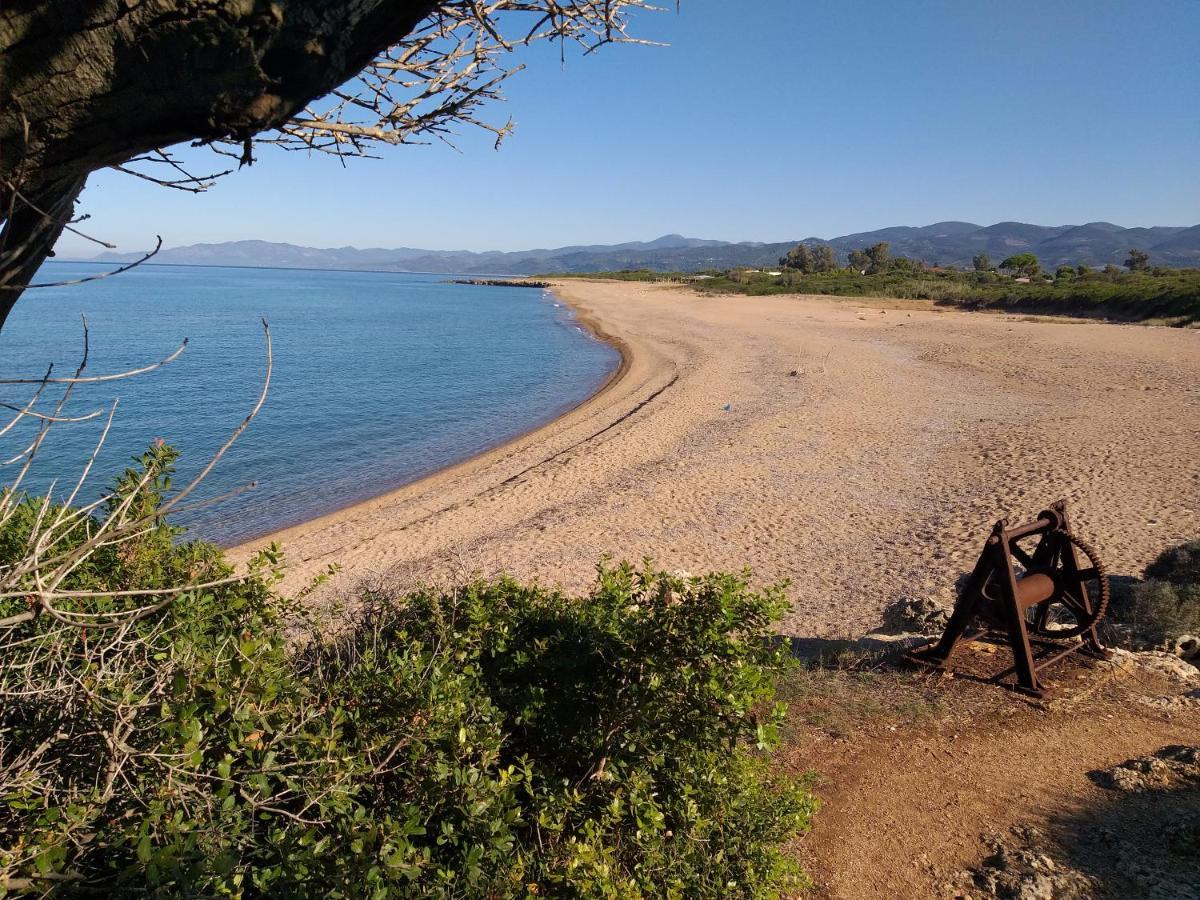 Tzanetos Seaside Kyparissia Exterior foto